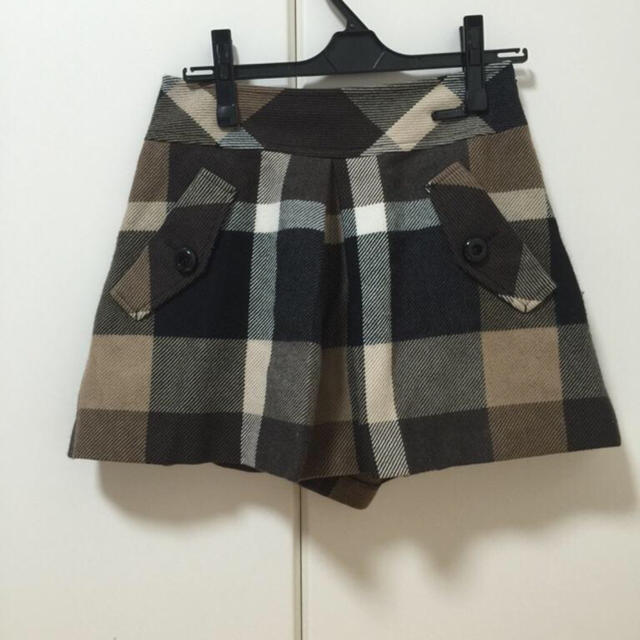 BURBERRY(バーバリー)の美品 バーバリー ブルーレーベル キュロット パンツ レディースのパンツ(キュロット)の商品写真