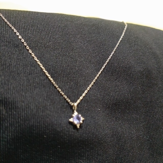 BLOOM(ブルーム)のK10ホワイトゴールドネックレス レディースのアクセサリー(ネックレス)の商品写真