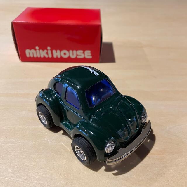 新品箱入り】ミキハウス mikihouse ビートル ミニカー 深緑の通販 by ...