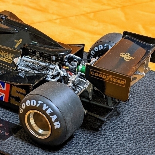 LOTUS(ロータス)のGPレプリカ ロータス78  1977マリオ・アンドレッティ 限定500PCS エンタメ/ホビーのおもちゃ/ぬいぐるみ(ミニカー)の商品写真