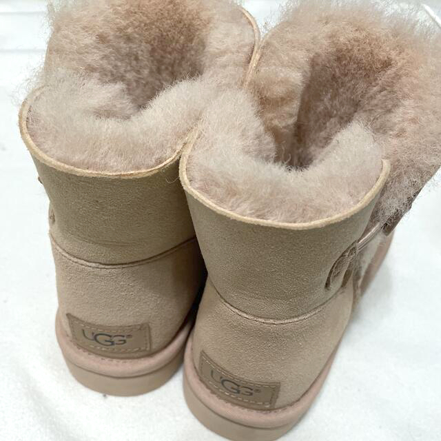 UGG(アグ)のUGG ショートブーツ レディースの靴/シューズ(ブーツ)の商品写真