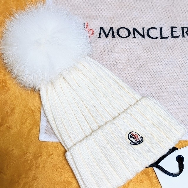 Moncler ニット帽　新品　未使用　タグ付