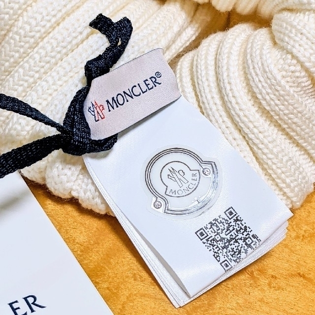 Moncler ニット帽　新品　未使用　タグ付