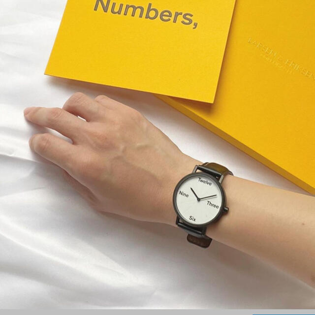BEAMS(ビームス)のLARSEN & ERIKSEN NUMBER3 37mm 数量限定品 レディースのファッション小物(腕時計)の商品写真