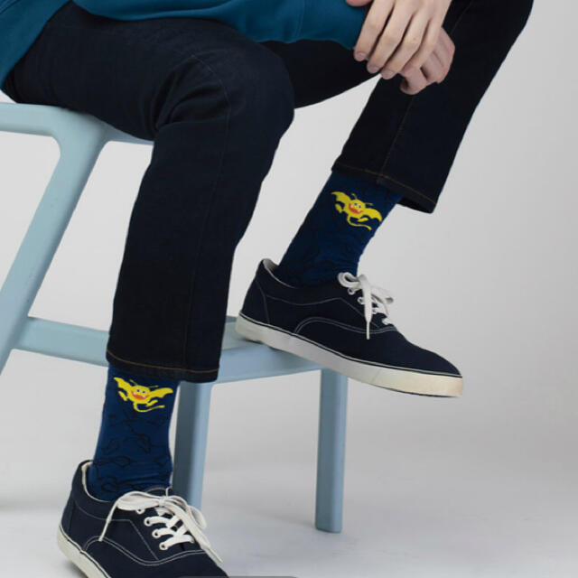 Design Tshirts Store graniph(グラニフ)の【新品未使用】　グラニフ　ドラクエコラボ靴下 レディースのレッグウェア(ソックス)の商品写真