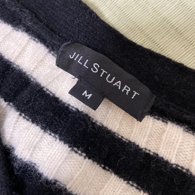 JILLSTUART(ジルスチュアート)のジルスチュアート  リブvネック白黒ボーダーニット レディースのトップス(ニット/セーター)の商品写真