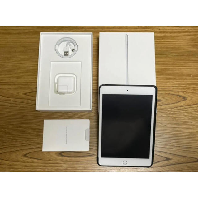iPad(アイパッド)の極美品 iPad mini5 64GB WiFi+Cell スマホ/家電/カメラのPC/タブレット(タブレット)の商品写真