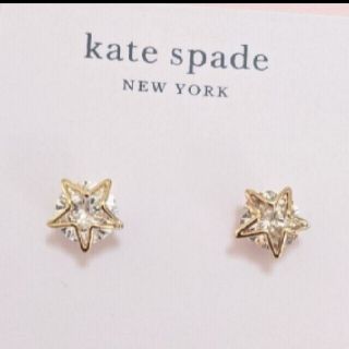 ケイトスペードニューヨーク(kate spade new york)の【新品】ケイトスペード ピアス スター 星　ゴールド 両耳Something(ピアス)