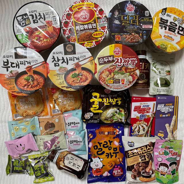 専用ページ〜〜韓国食品 韓国ラーメン 韓国 お菓子 詰め合わせ - 食品