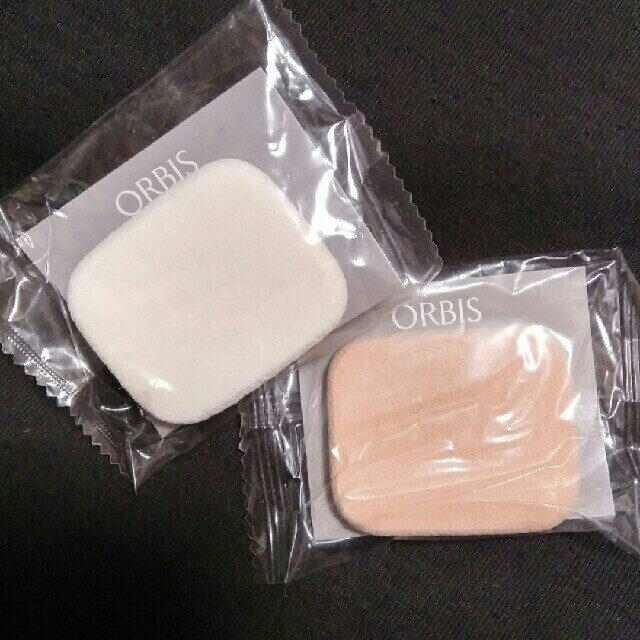 ORBIS(オルビス)のORBIS　パフ　タイムレスフィット/モイスチャーリフト　ファンデーション コスメ/美容のメイク道具/ケアグッズ(パフ・スポンジ)の商品写真