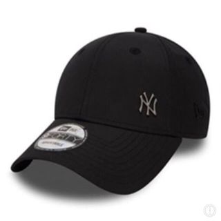 ニューエラー(NEW ERA)のNew Era NY ニューエラ ヤンキース メタルロゴ キャップ 黒 新品(キャップ)