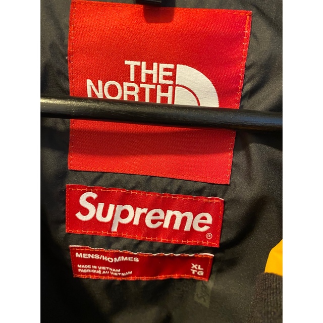 Supreme(シュプリーム)のsupreme  north face ジャケット　xl メンズのジャケット/アウター(マウンテンパーカー)の商品写真