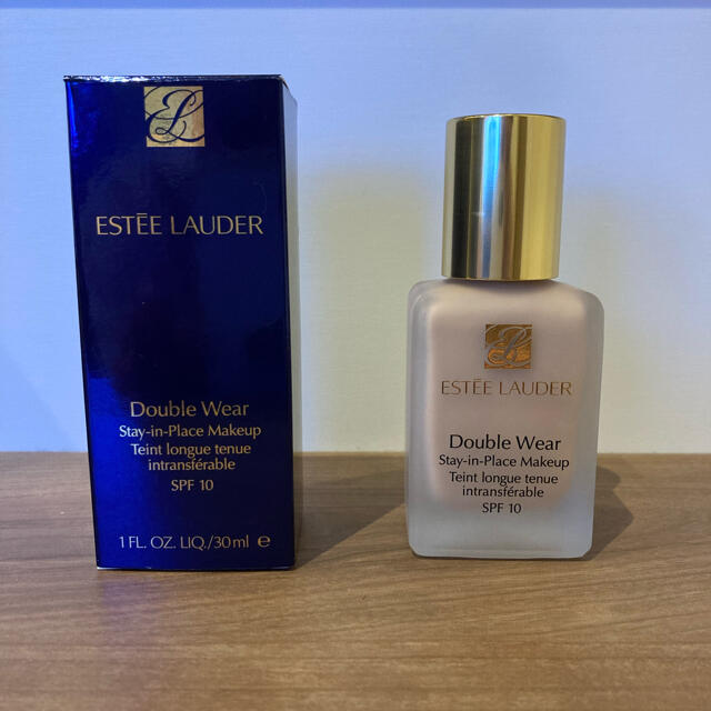 Estee Lauder(エスティローダー)のエスティーローダー　ダブルウェア　1N2エクリュ コスメ/美容のベースメイク/化粧品(ファンデーション)の商品写真