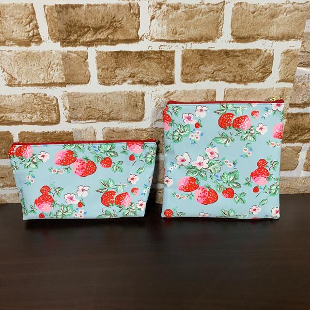 Cath Kidston(キャスキッドソン)のハンドメイド　マチ付きポーチ＆フラットポーチ（キャスキッドソン）【SALE】 ハンドメイドのファッション小物(ポーチ)の商品写真