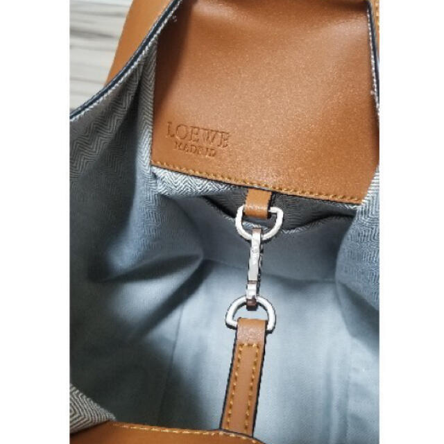 LOEWE(ロエベ)のロエベ　ハンモック レディースのバッグ(ハンドバッグ)の商品写真