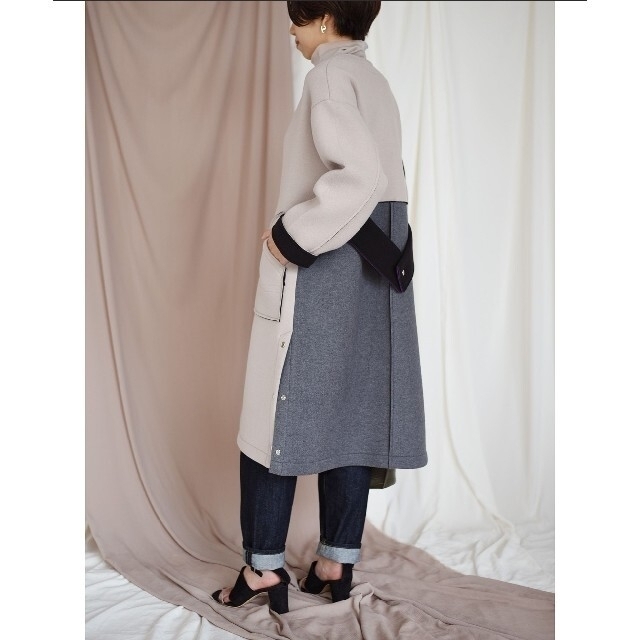 エイミーロウ Eimee Law バック配色カットボンディングコートの通販 by