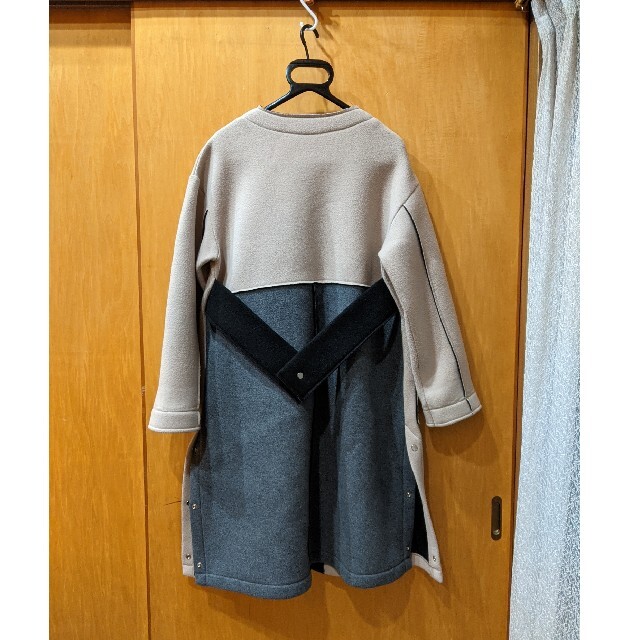 エイミーロウ Eimee Law バック配色カットボンディングコートの通販 by