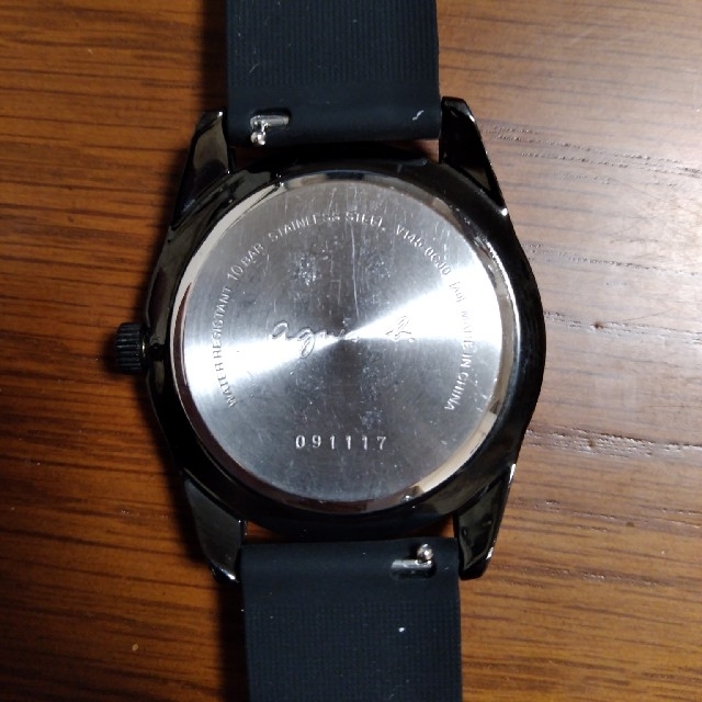 agnes b.(アニエスベー)のアニエスベー　ソーラー腕時計　新品ラバーバンド メンズの時計(腕時計(アナログ))の商品写真