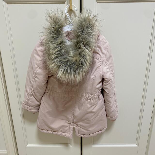 H&M(エイチアンドエム)のダウンコート　キッズ キッズ/ベビー/マタニティのキッズ服男の子用(90cm~)(コート)の商品写真