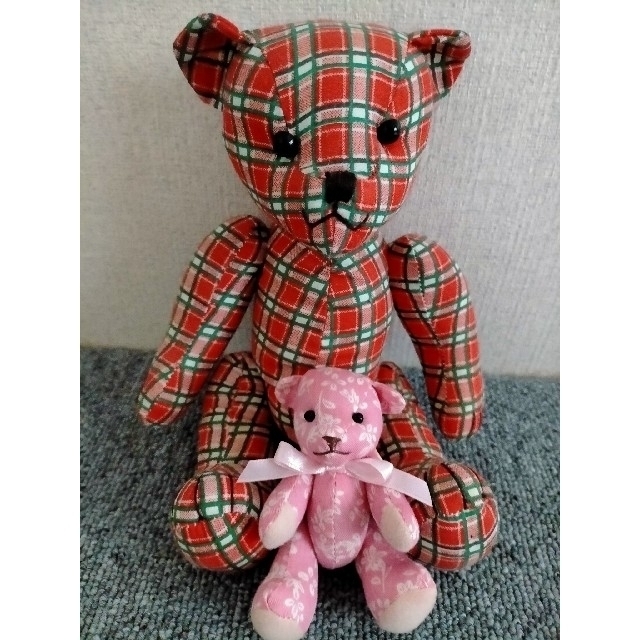 ハンドメイド くまのぬいぐるみ(2体セット) | santatemakeria.com.br