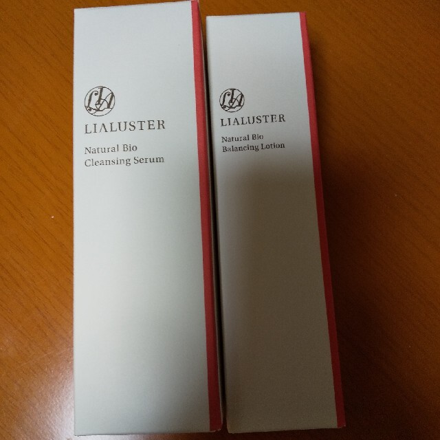 LIALUSTERナチュラルビオクレンジングセラム＆バランシングローション