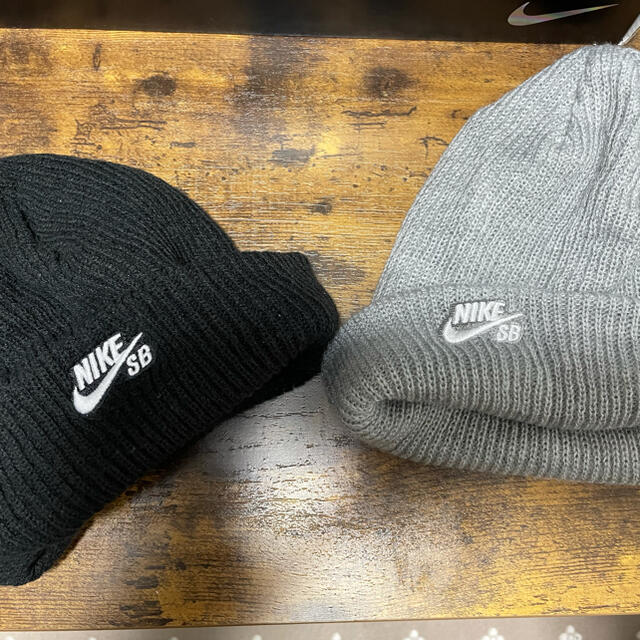 NIKE(ナイキ)のけん様専用 メンズの帽子(ニット帽/ビーニー)の商品写真