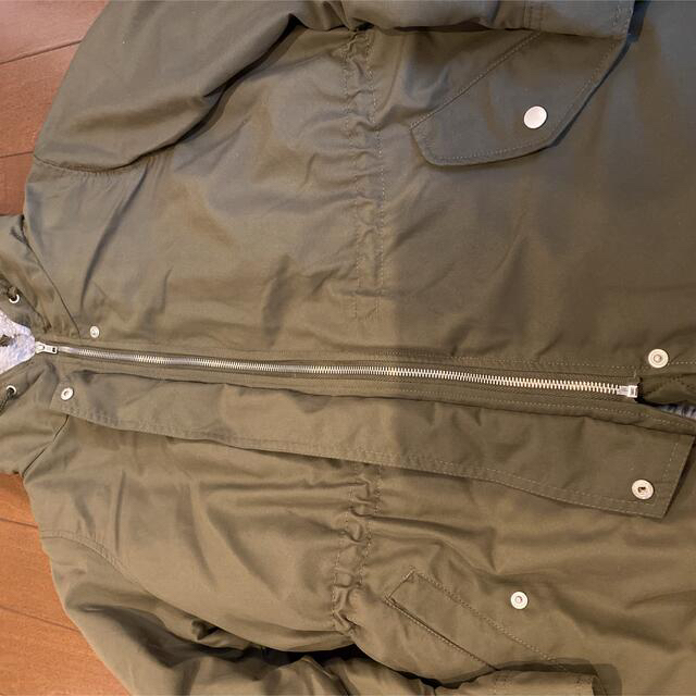 フード付き裏ボアモッズコート　Mサイズ　レディース　カーキ レディースのジャケット/アウター(モッズコート)の商品写真