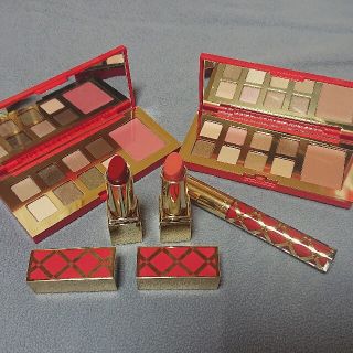 エスティローダー(Estee Lauder)のESTEE LAUDER クリスマスコフレ 2021(コフレ/メイクアップセット)