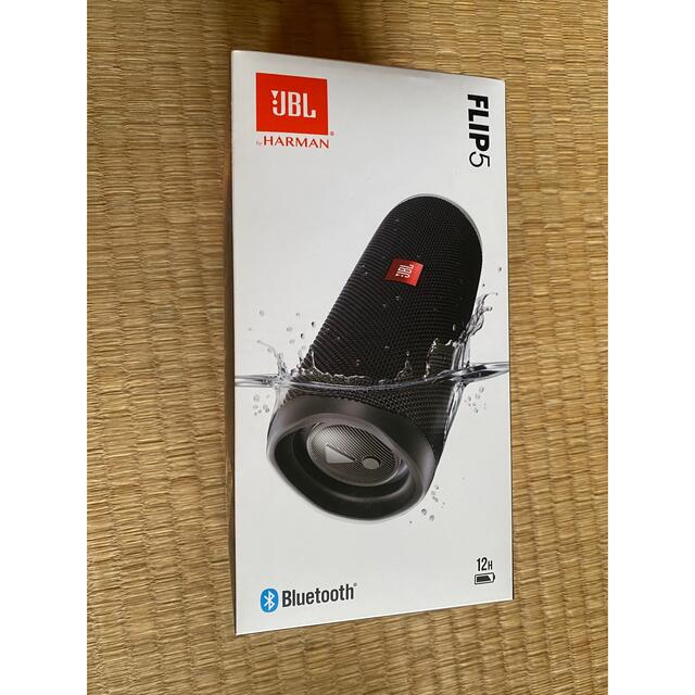 Flip(フリップ)のJBL FLiP5 黒 スマホ/家電/カメラのオーディオ機器(スピーカー)の商品写真