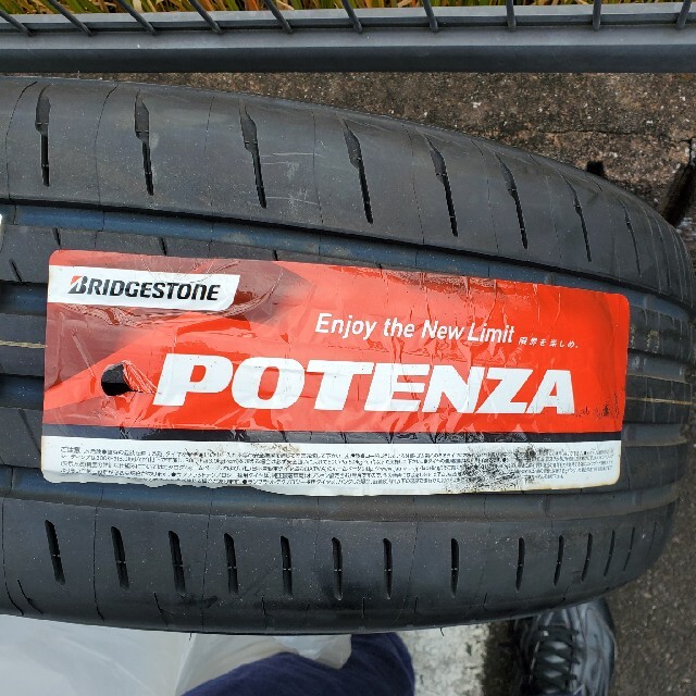 BRIDGESTONE(ブリヂストン)の【未使用2本】POTENZA ポテンザ S007A 225/50R18 C-HR 自動車/バイクの自動車(タイヤ)の商品写真