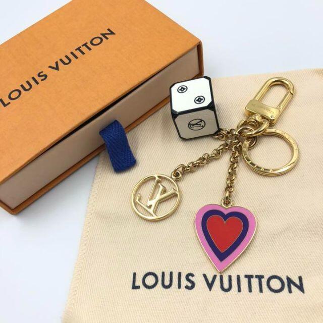 LOUIS VUITTON(ルイヴィトン)の美品✨ルイヴィトン  ポルトクレ ゲームオン ステーキング キーホルダー レディースのアクセサリー(チャーム)の商品写真