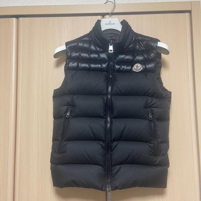 MONCLER(モンクレール)のMONCLER ダウンベスト dupres size 0 メンズのジャケット/アウター(ダウンベスト)の商品写真