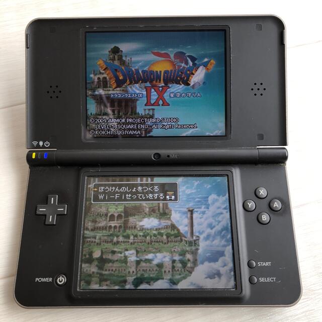 ニンテンドーDS(ニンテンドーDS)の任天堂 DSi  LL ダークブラウンとドラゴンクエストⅨ エンタメ/ホビーのゲームソフト/ゲーム機本体(携帯用ゲーム機本体)の商品写真