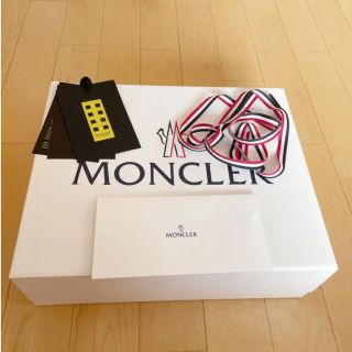 モンクレール(MONCLER)のモンクレール　空箱　ケース　大きめ(ショップ袋)