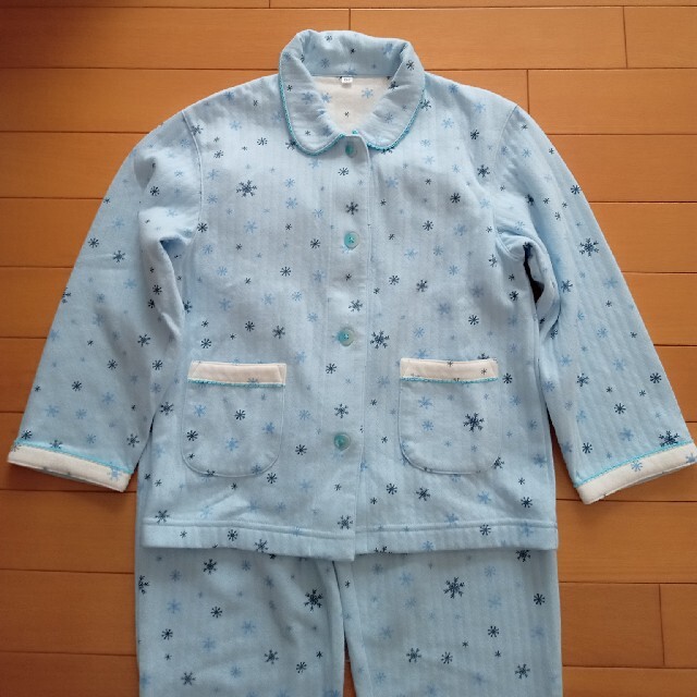 AEON(イオン)の美品　130cm　女児　パジャマ キッズ/ベビー/マタニティのキッズ服女の子用(90cm~)(パジャマ)の商品写真