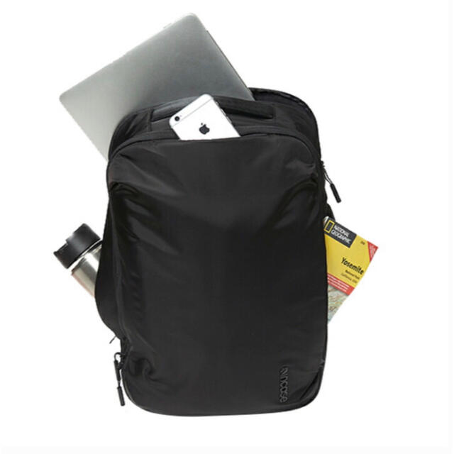 Incase Backpackの通販 by koba's shop|インケースならラクマ - incase(インケース) VIA NEW