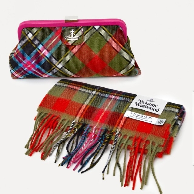 ショルダーバッグ新品・Dorothy Clutch and Scarf Set Tartan