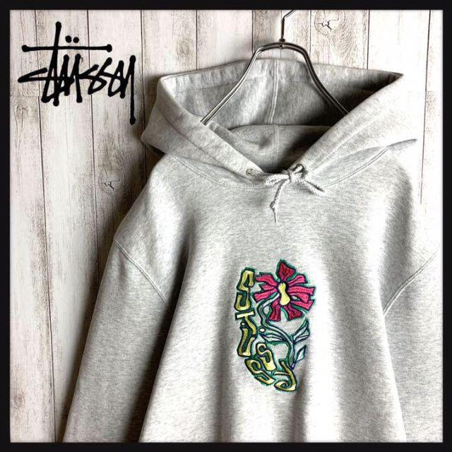 STUSSY - 【希少デザイン】ステューシー☆センター刺繍 パーカー 入手