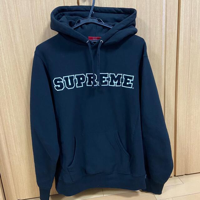 Supreme(シュプリーム)の最終値下げ★美品Cord Collegiate Logo シュプリーム パーカー メンズのトップス(パーカー)の商品写真