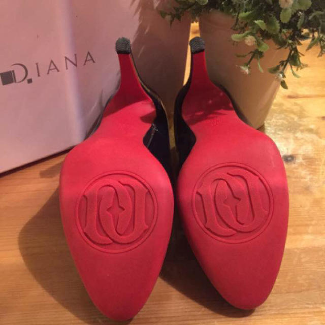 DIANA(ダイアナ)のダイアナ ルフリー レッドソール レディースの靴/シューズ(ハイヒール/パンプス)の商品写真