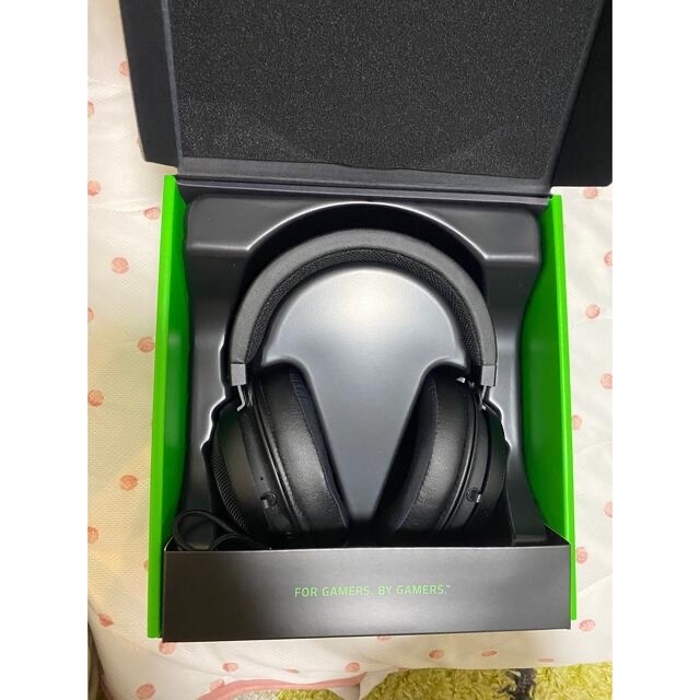 Razer KRAKEN ULTIMATE 6