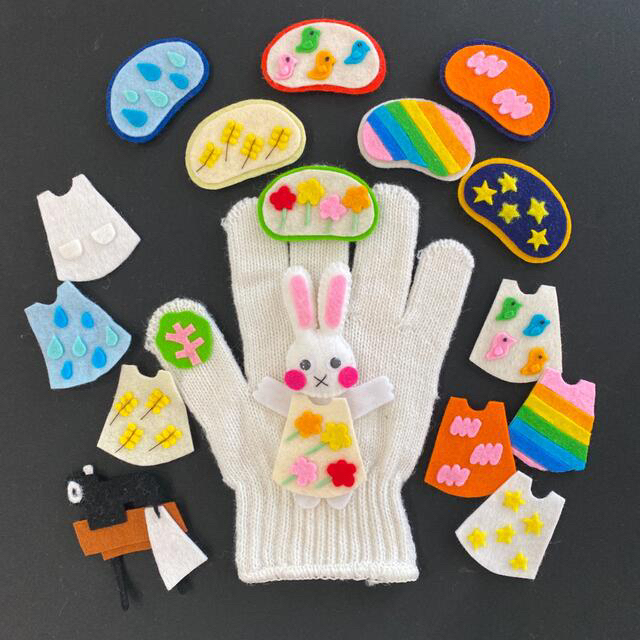 手袋シアター❁❀2点セット ハンドメイドのおもちゃ(その他)の商品写真