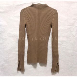 エイチアンドエム(H&M)の超美品★H&M ボトルネックニットセーター40/キャメル/リブニット(ニット/セーター)