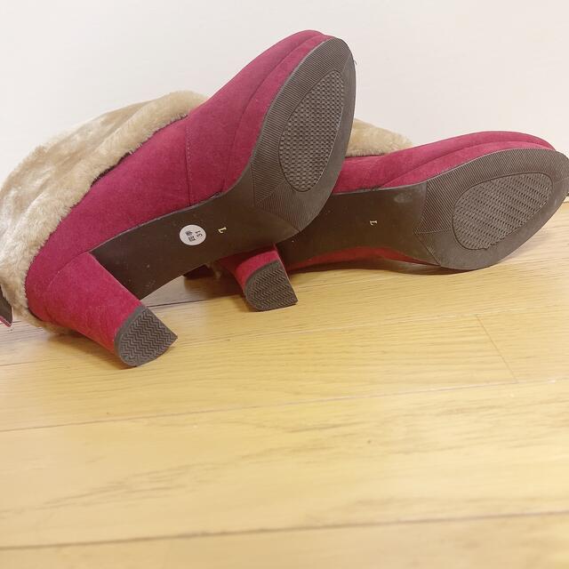RANDA(ランダ)のブーツ ヒール ボルドー 赤 ファー リボン ビジュー 茶色 ふわふわ キラキラ レディースの靴/シューズ(ブーツ)の商品写真