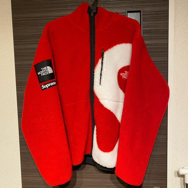 【日本限定モデル】 Supreme - L Face North The supreme ブルゾン