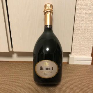 モエエシャンドン(MOËT & CHANDON)のワーゲン様専用　　Ruinart ルイナール　(シャンパン/スパークリングワイン)