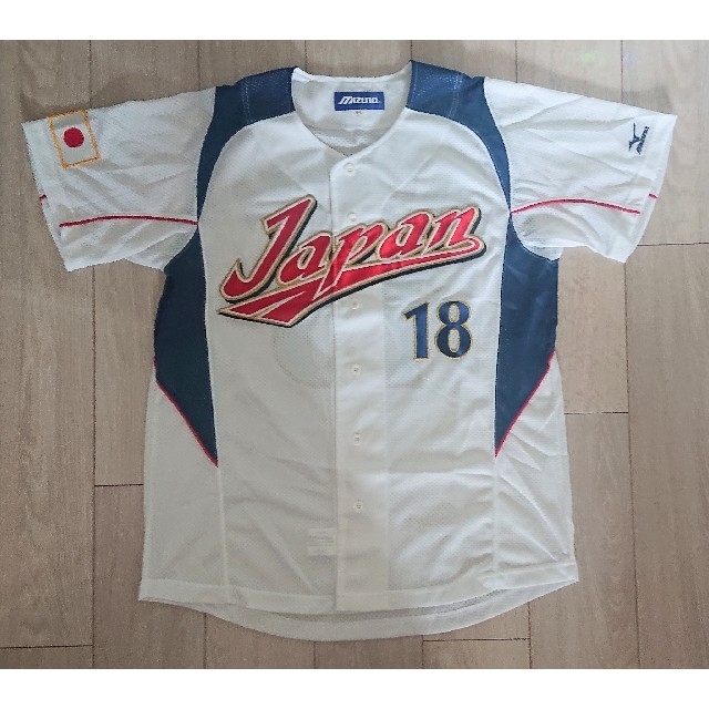 MIZUNO(ミズノ)の【レア 美品】2009 WBC 松阪 ホーム ユニフォーム ミズノ M-L スポーツ/アウトドアの野球(応援グッズ)の商品写真