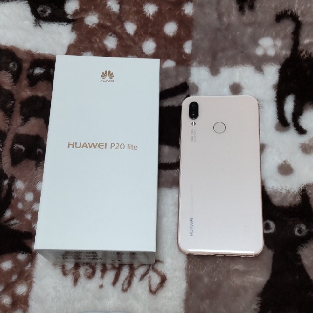 HUAWEI(ファーウェイ)のダイダイ様専用 SIMフリー Huawei P20 lite サクラピンク スマホ/家電/カメラのスマートフォン/携帯電話(スマートフォン本体)の商品写真