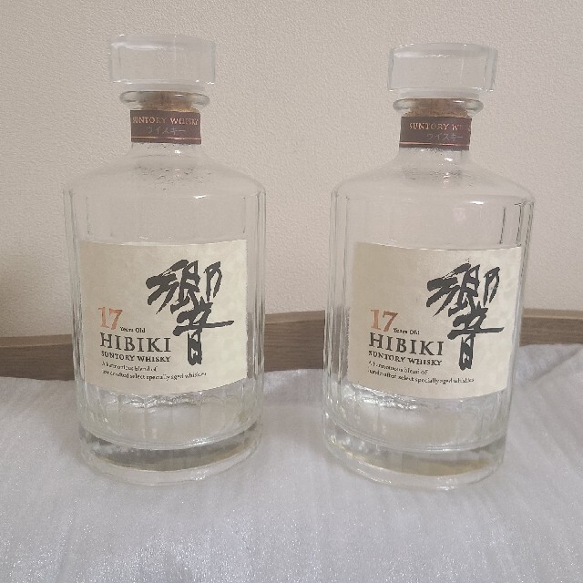 サントリー 響 17年 700ml 空ボトル 2本 配送員設置 www.lasempanadas