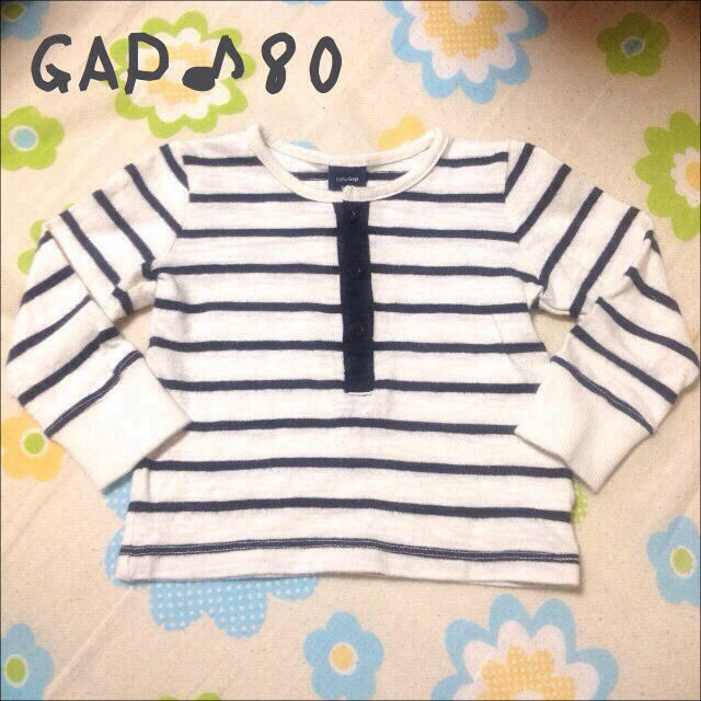 GAP(ギャップ)の白黒♪ロンT♡*yocco*様専用 キッズ/ベビー/マタニティのベビー服(~85cm)(カバーオール)の商品写真